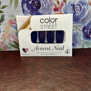Color Street In Blue Time accent nail